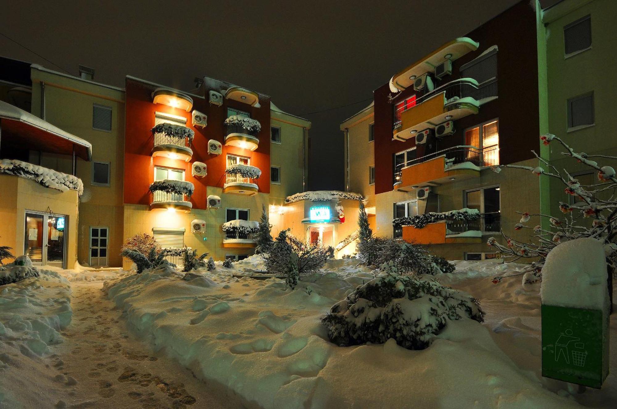 Apartments Iwa Centar Vrnjačka Banja Buitenkant foto